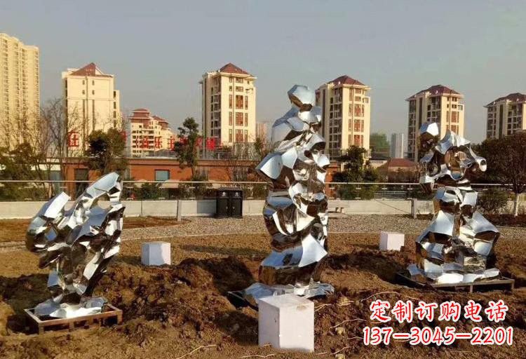杭州不锈钢太湖石雕塑给人以美的视觉体验