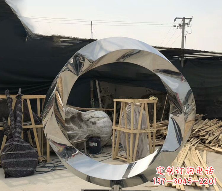 杭州不锈钢抽象镜面圆环雕塑