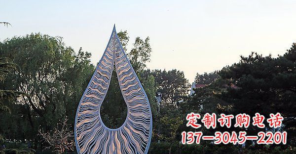 杭州水滴雕塑给公园带来流动的美