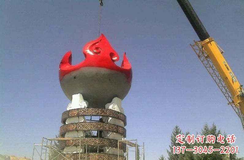 杭州不锈钢火炬雕塑象征着永恒的精神