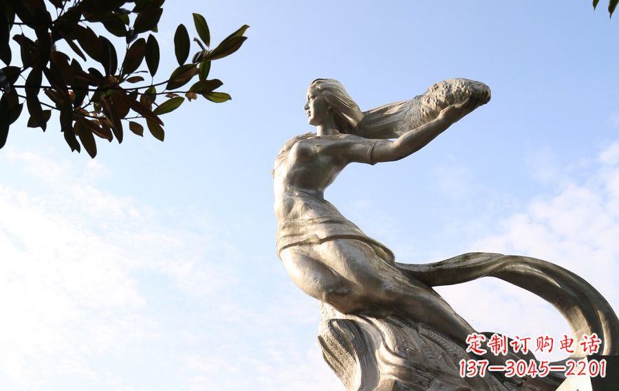 杭州女娲传承中华神话的不锈钢雕塑