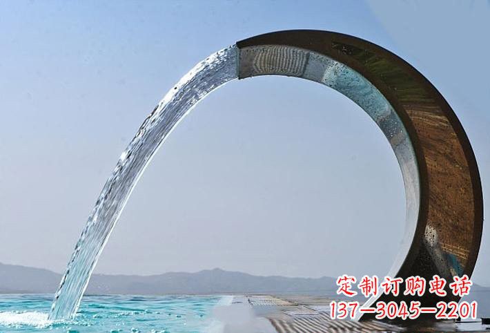 杭州精美不锈钢喷水圆环雕塑