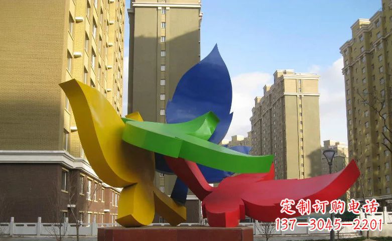 杭州不锈钢树叶景观雕塑美丽而精致