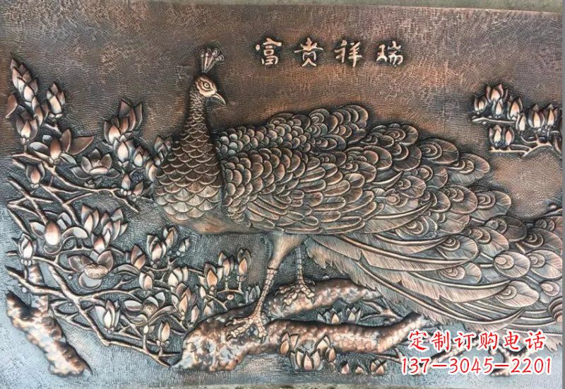 杭州华丽锻铜孔雀雕塑
