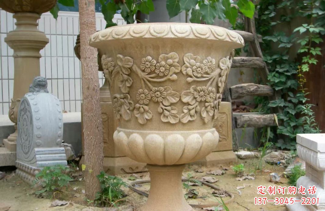 杭州精美大理石花盆雕塑