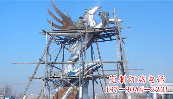 杭州不锈钢飞马雕塑,给广场一个灵动之美