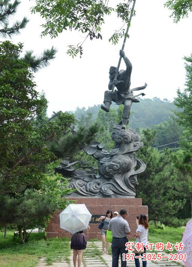 杭州佛教中的传奇:青铜孙悟空雕塑