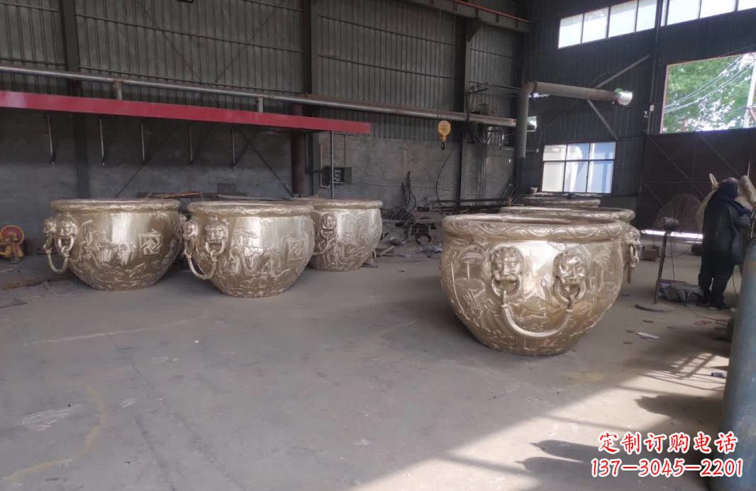 杭州寺庙水缸铜雕塑