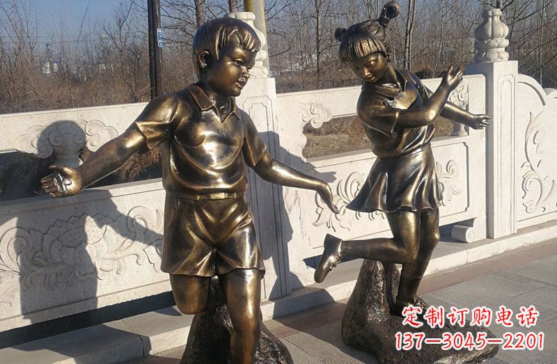 杭州踢毽子的儿童铜雕 (2)