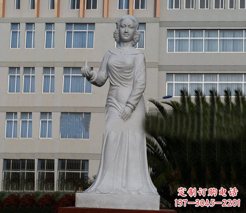 杭州提灯天使弗洛伦斯·南丁格尔石雕 (2)