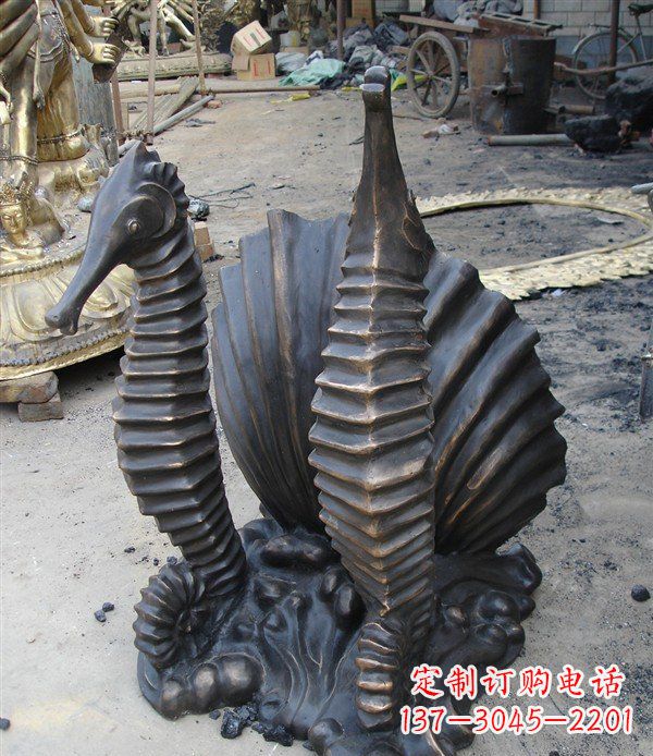 杭州小区动物海马铜雕